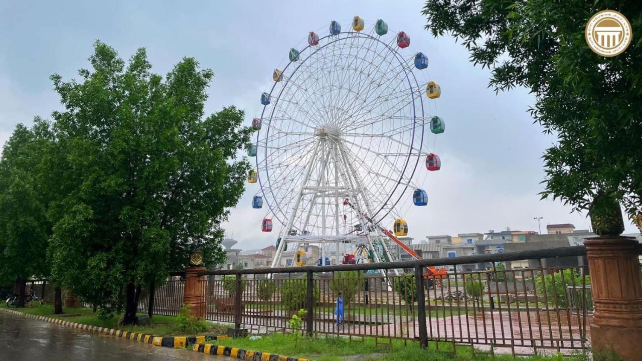 Hotel Premier Heights Jhelum Extérieur photo