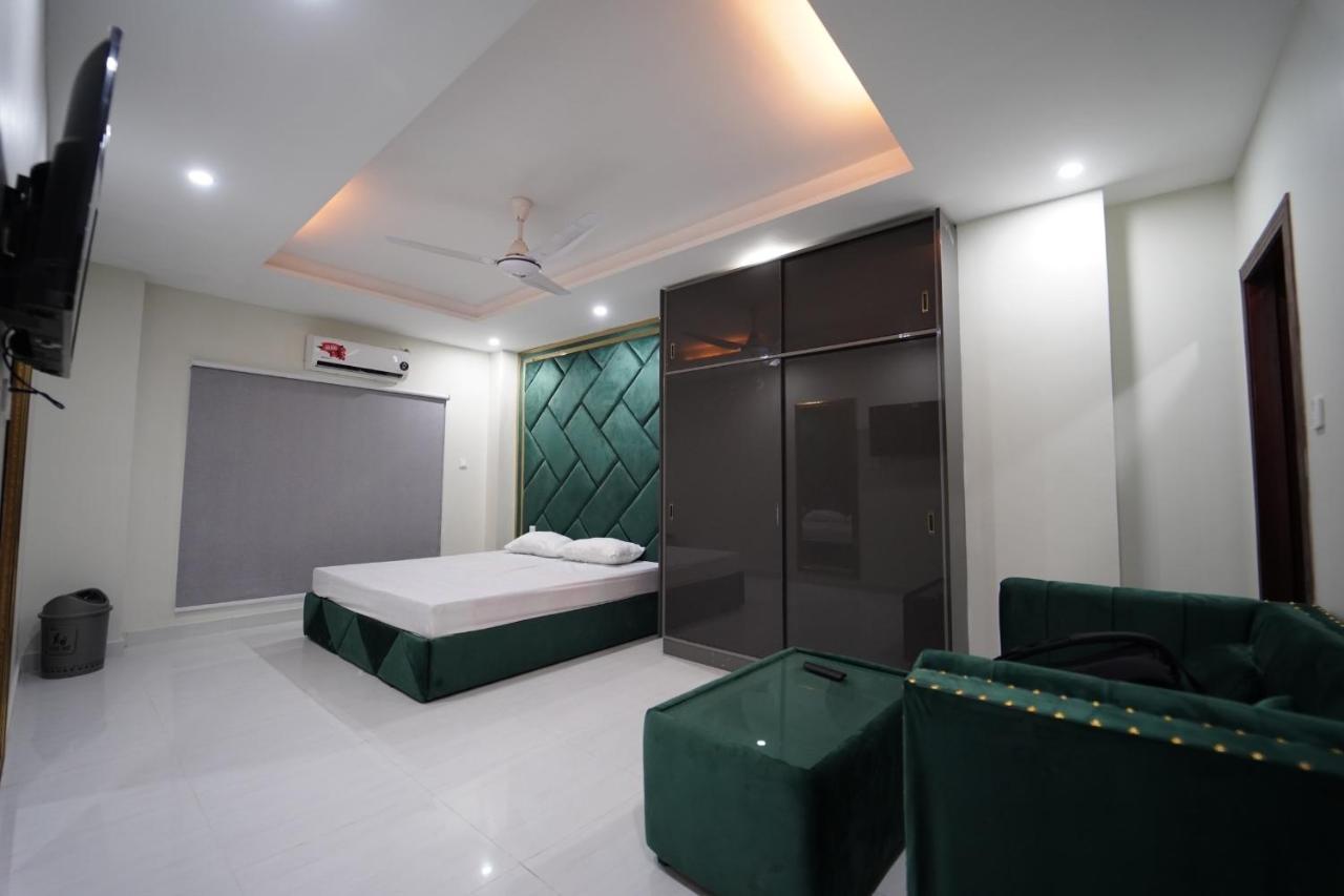 Hotel Premier Heights Jhelum Extérieur photo