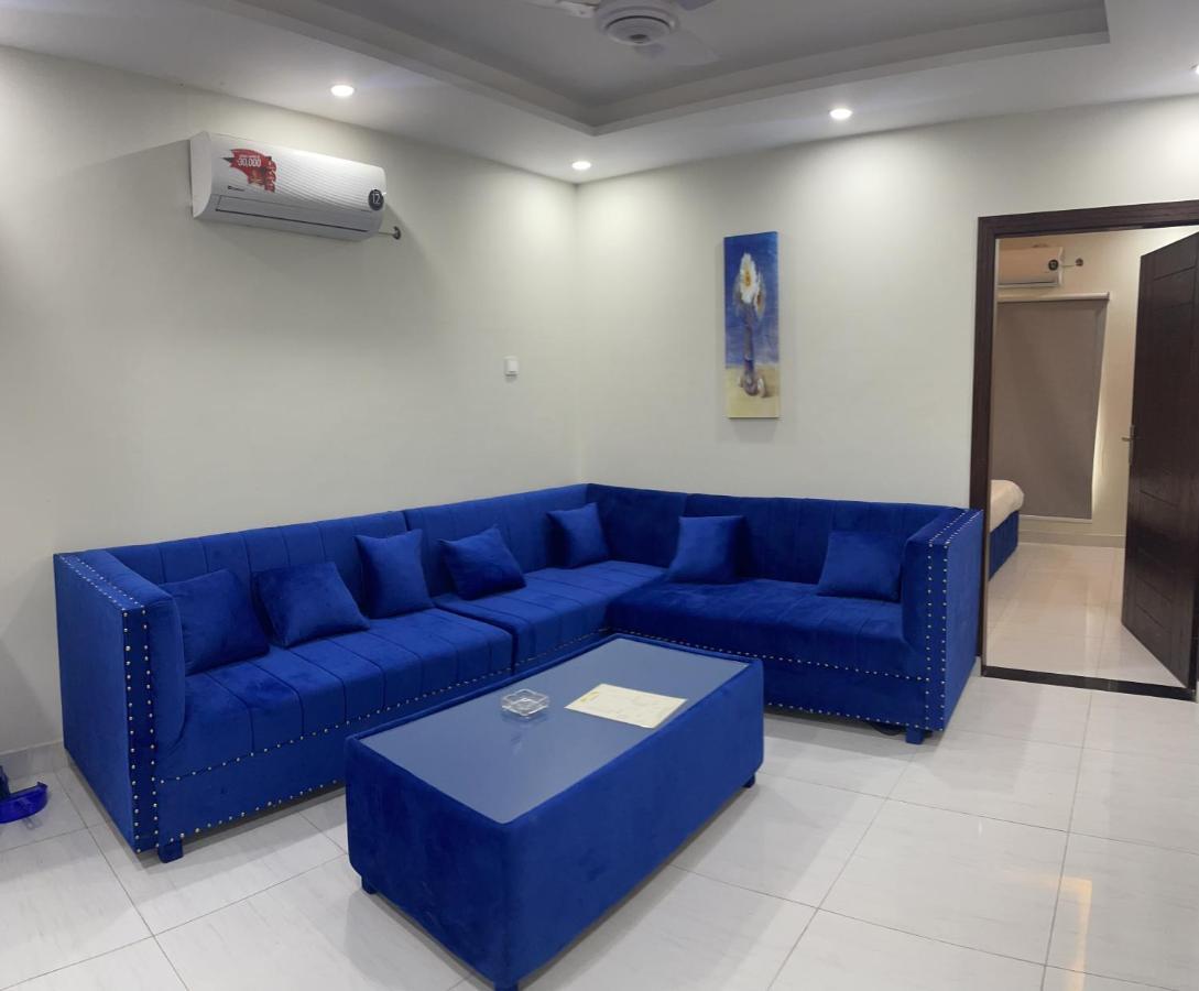 Hotel Premier Heights Jhelum Extérieur photo